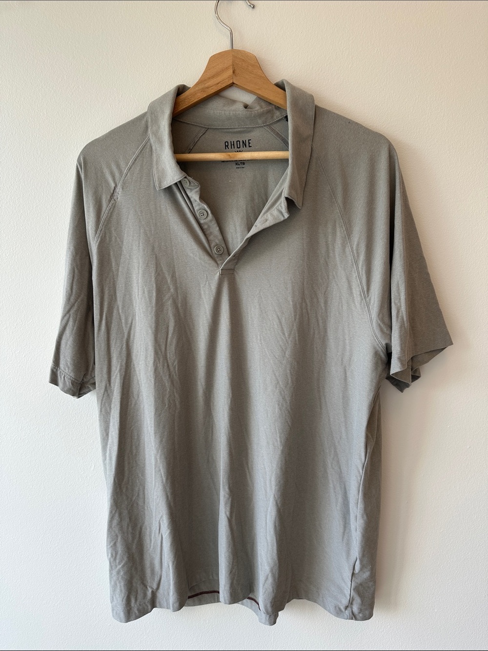 RHONE Men's Light Gray Polo Shirt